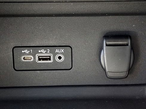 Used 2023 Nissan Sentra SV w/ All-Weather Package FWD image 24