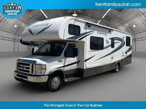 Used 2017 Ford E-450 and Econoline 450 Super Duty w/ Motorhome Prep Package image 1
