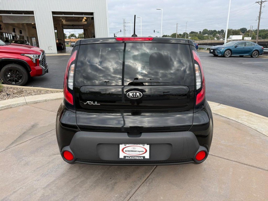 Used 2016 Kia Soul FWD image 8