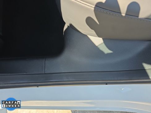 Used 2019 Tesla Model 3 Standard Range Plus image 25