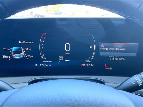 Used 2024 Cadillac XT4 Luxury w/ Cold Weather Package image 25