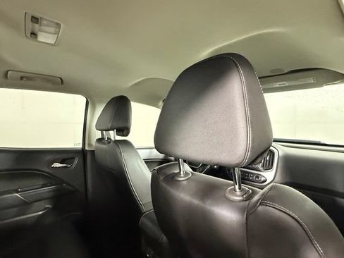 Used 2020 Chevrolet Colorado ZR2 AWD/4WD image 26