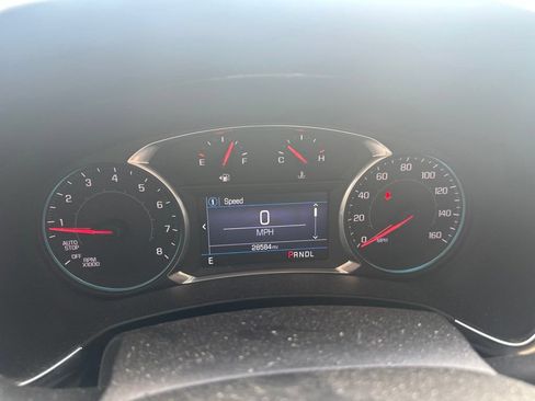 Used 2021 Chevrolet Equinox LT FWD image 14