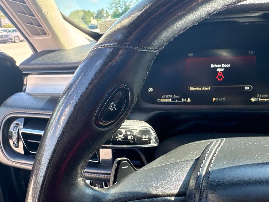 Used 2023 Lincoln Aviator AWD image 18