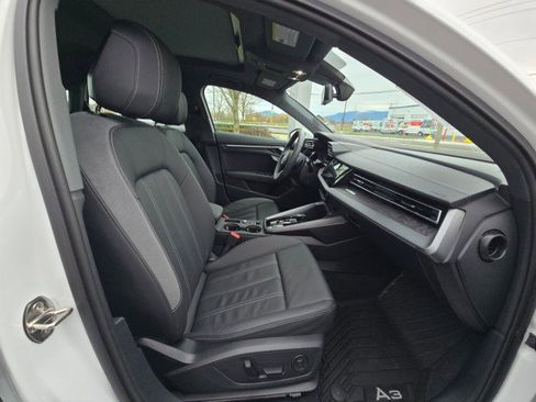 Used 2025 Audi A3 2.0T Premium w/ Convenience Package image 11