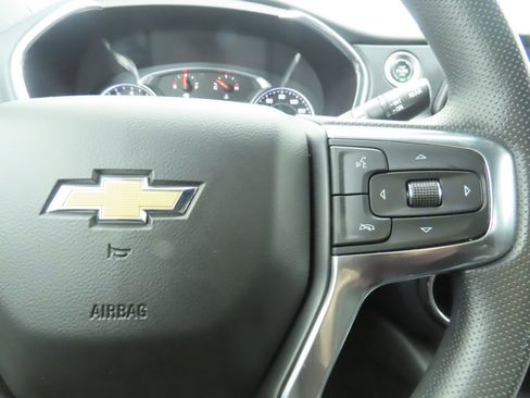 Used 2022 Chevrolet Blazer LT image 12