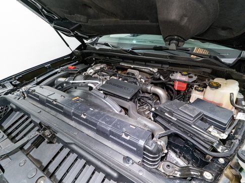 Used 2024 GMC Sierra 2500 AT4 w/ AT4 Premium Plus Package image 38