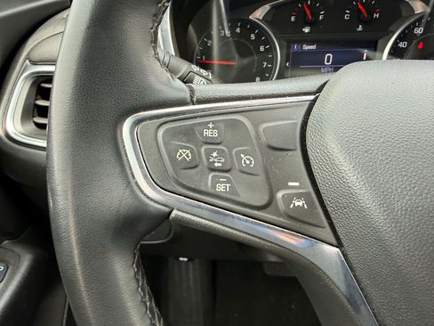 Used 2024 Chevrolet Equinox LT AWD/4WD image 17