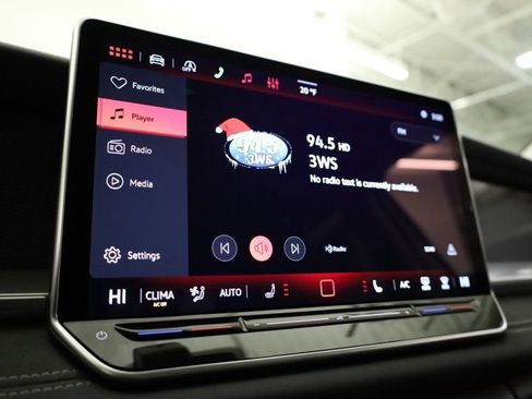 New 2026 Volkswagen Tiguan SE AWD/4WD image 16