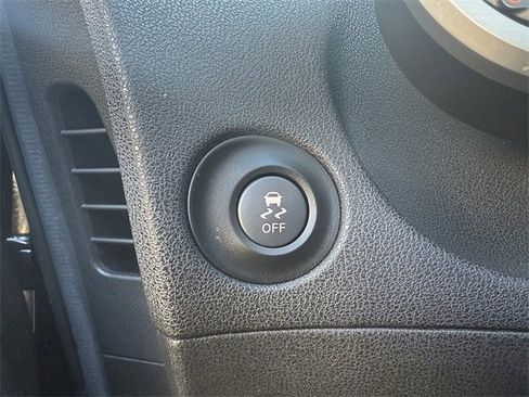 Used 2013 Nissan 370Z Touring w/ Sport Pkg image 25