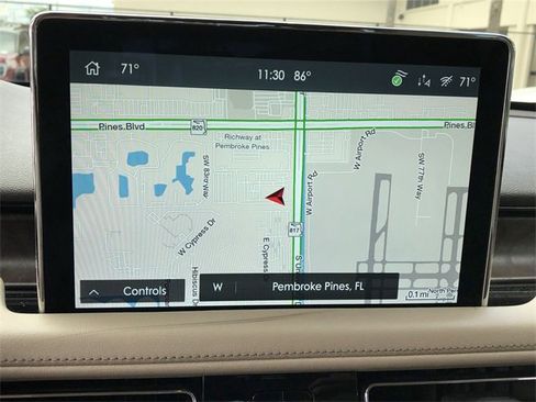 Used 2022 Lincoln Aviator Reserve w/ Equipment Group 201A image 24