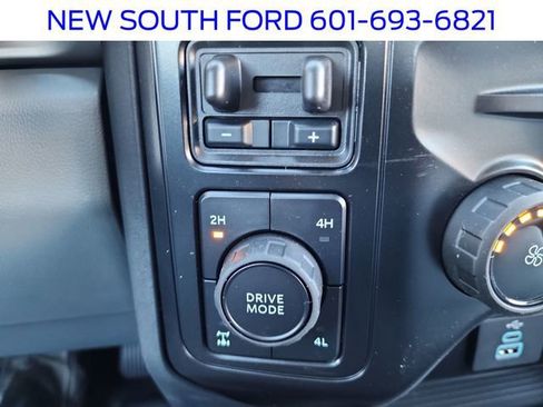 New 2026 Ford F250 XL w/ XL Chrome Package image 31