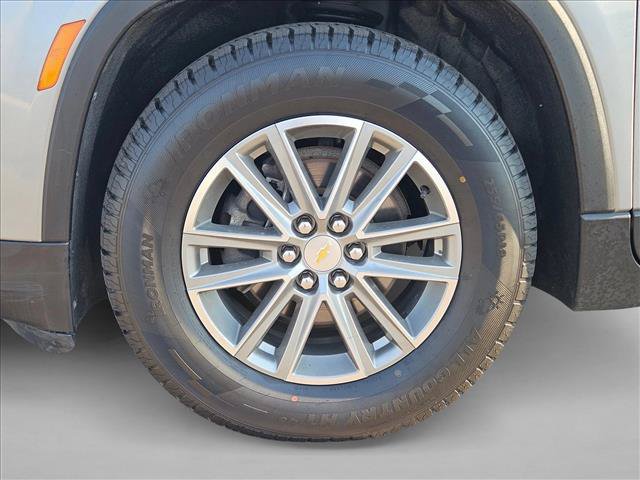 Used 2023 Chevrolet Traverse LT AWD/4WD image 23