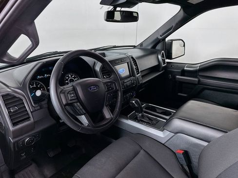 Used 2020 Ford F150 XLT w/ Equipment Group 302A Luxury AWD/4WD image 14