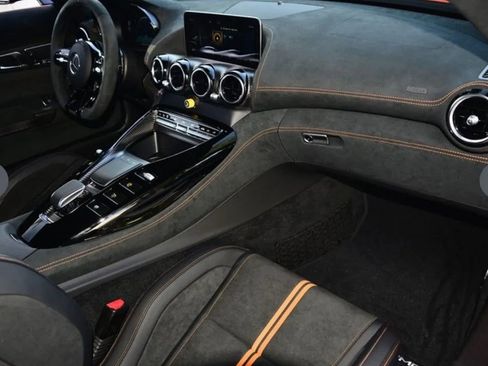 Used 2021 Mercedes-Benz AMG GT Black Series image 13