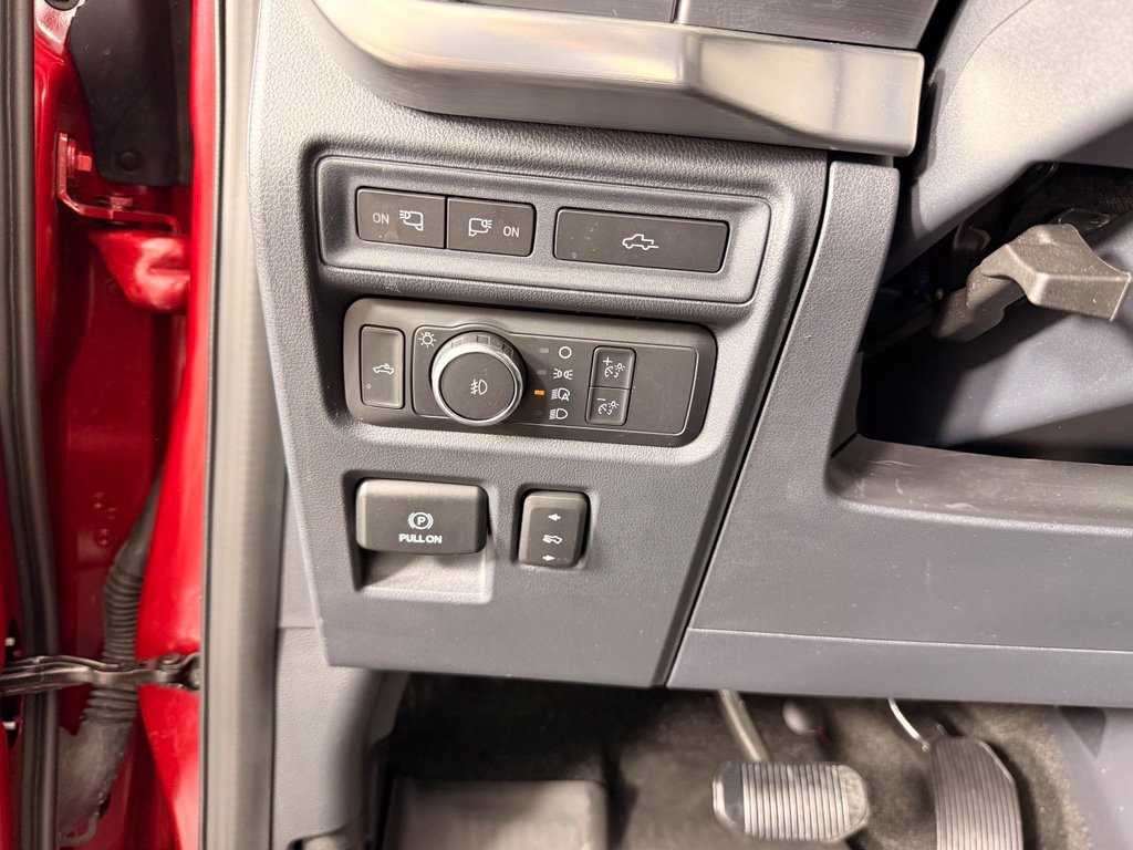 Certified 2022 Ford F150 Lariat AWD/4WD image 24