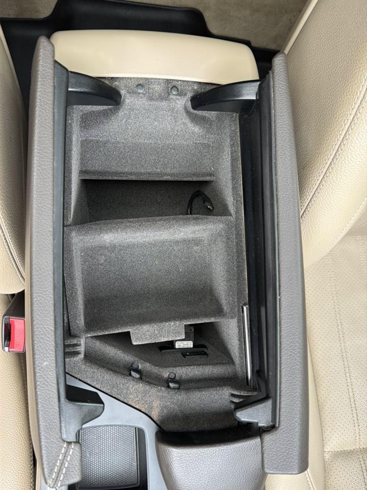 Used 2015 Mercedes-Benz GL 450 4MATIC image 41