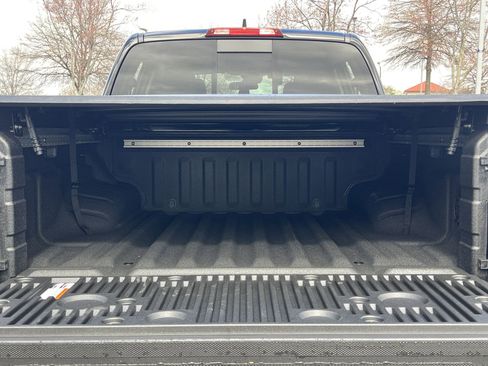 New 2026 Nissan Frontier SV image 25