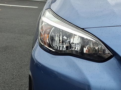 Certified 2021 Subaru Crosstrek 2.0i Premium w/ Popular Package #3 image 9