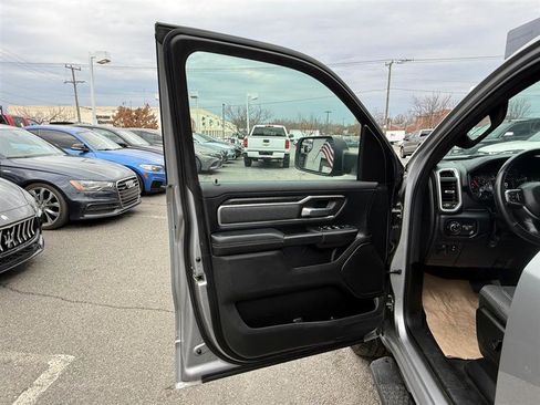 Used 2019 RAM 1500 Big Horn image 28
