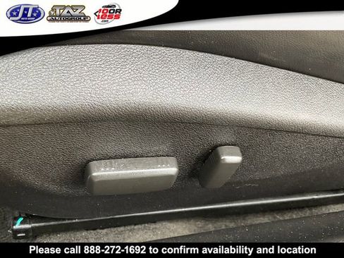Used 2011 Chevrolet Camaro SS RWD image 19
