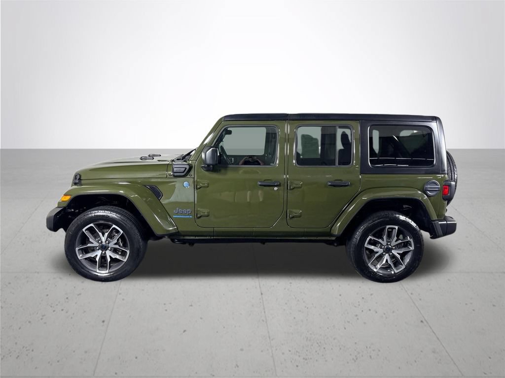 Certified 2024 Jeep Wrangler Unlimited AWD/4WD image 10