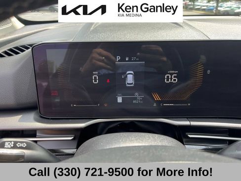 Certified 2026 Kia Sportage LX w/ LX Convenience Package FWD image 33