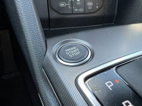 Used 2026 Kia Sportage SX image 23