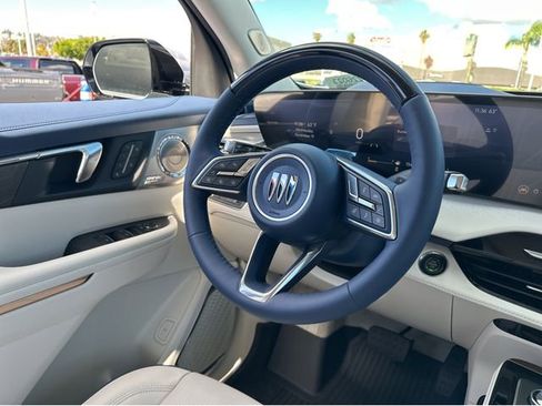 New 2026 Buick Enclave Avenir image 5