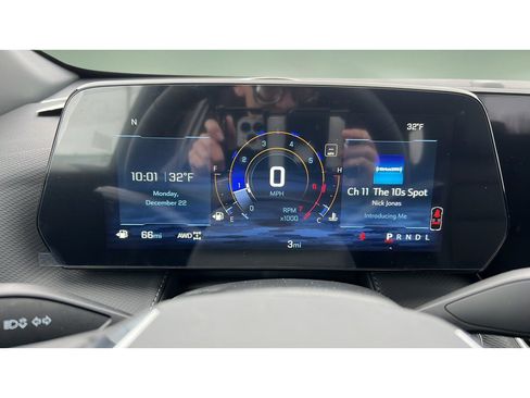 New 2026 Chevrolet Equinox LT image 15