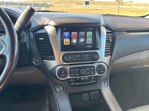 Used 2019 Chevrolet Tahoe LT w/ Luxury Package image 18