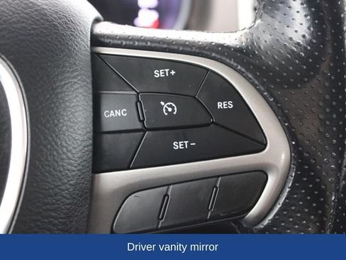 Used 2019 Dodge Durango SXT w/ 3rd Row Seating Group AWD/4WD image 22