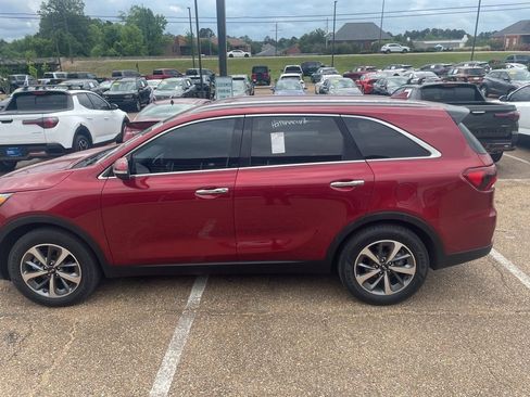 Used 2019 Kia Sorento EX FWD image 22