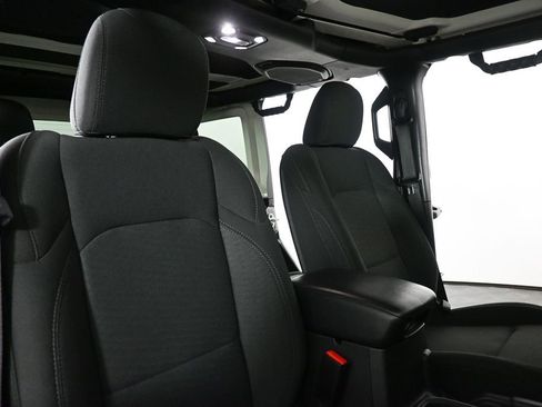 Used 2022 Jeep Wrangler Unlimited Sport AWD/4WD image 20
