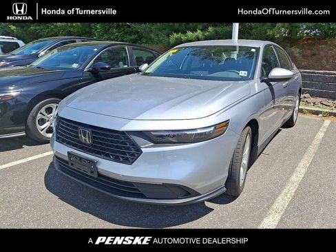 Certified 2023 Honda Accord LX image 1