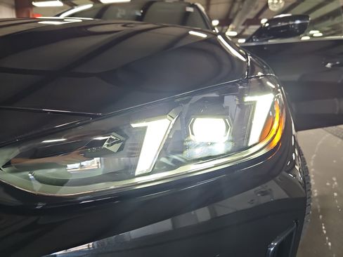 New 2026 BMW i4 xDrive40i w/ Premium Package AWD/4WD image 33