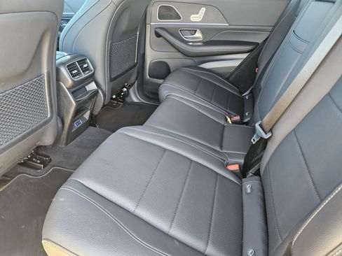 Used 2025 Mercedes-Benz GLE 350 4MATIC image 31