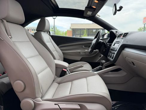 Used 2009 Volkswagen Eos Komfort image 15