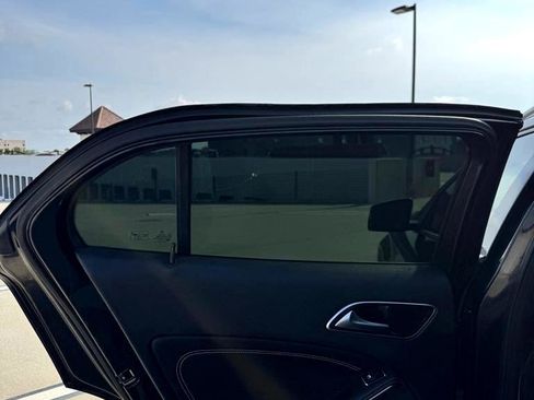 Used 2015 Mercedes-Benz GLA 250 image 15