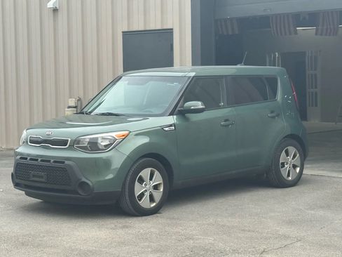 Used 2014 Kia Soul + w/ Eco Package image 3