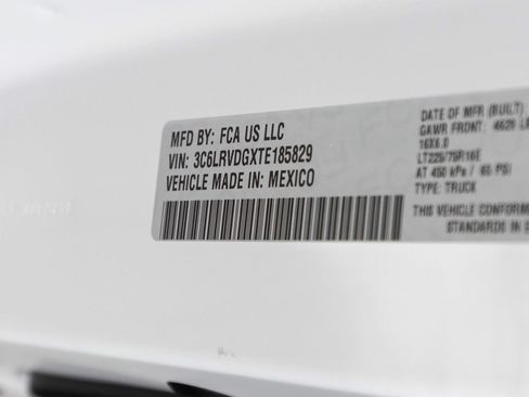 New 2026 RAM ProMaster 2500 w/ Premium Convenience Group FWD image 8