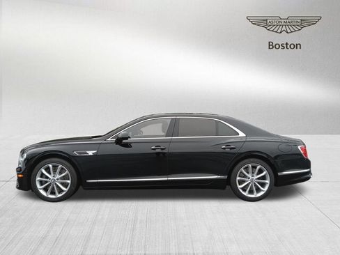 Used 2023 Bentley Flying Spur Plug-In Hybrid AWD/4WD image 2