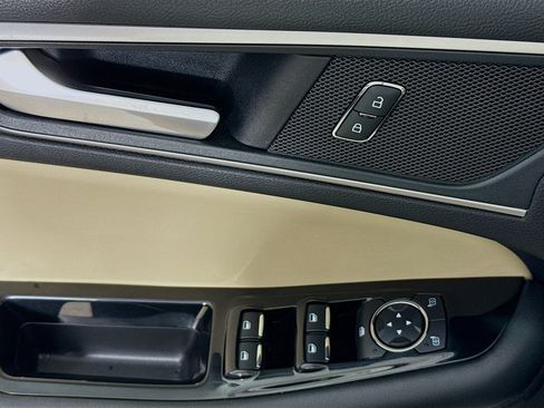 Used 2020 Ford Edge SEL w/ Convenience Package image 21