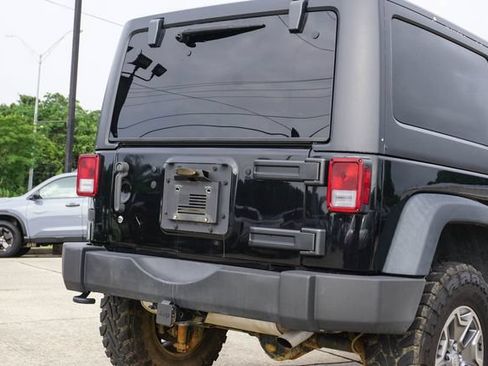 Used 2013 Jeep Wrangler Sport AWD/4WD image 5