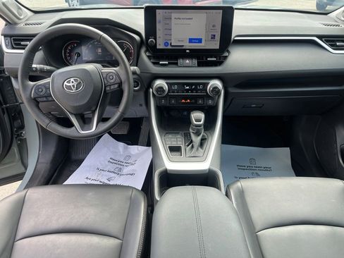 Used 2023 Toyota RAV4 XLE Premium AWD/4WD image 10