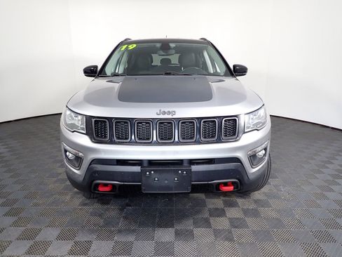 Used 2019 Jeep Compass Trailhawk AWD/4WD image 4