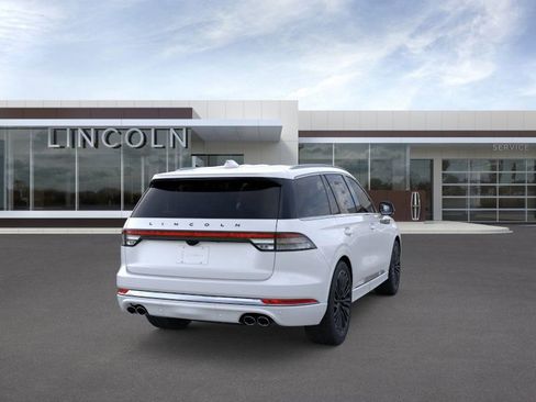 New 2026 Lincoln Aviator Black Label image 8
