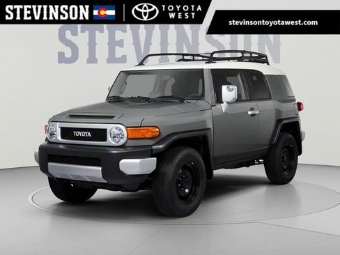 Used 2010 Toyota FJ Cruiser 4WD w/ Upgrade Pkg 2 image 1
