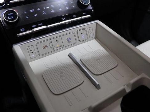 Used 2025 Hyundai Santa Fe Calligraphy FWD image 28