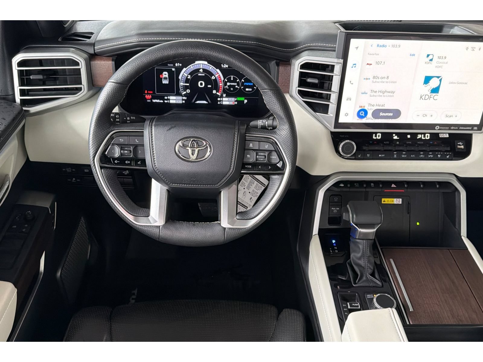Used 2023 Toyota Tundra Capstone AWD/4WD image 15